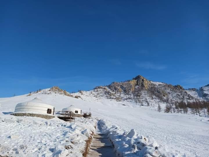 מלון Bayan Bulagiin Hural Apache Eco Camp, Terelj Nationalpark Mongolia מראה חיצוני תמונה